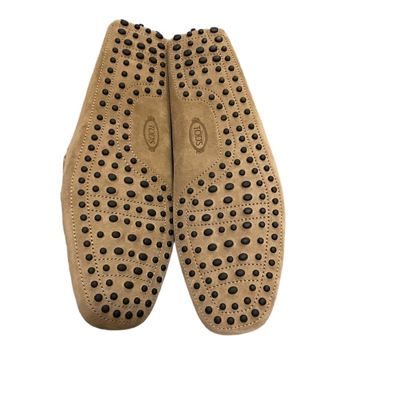 NWT size 12 Tod’s Sand Color Driving Moccasins - Picture 3 of 3